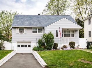 69 Mason St, Metuchen, NJ 08840