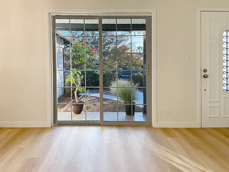 8304 Outland View Dr — Photo 22