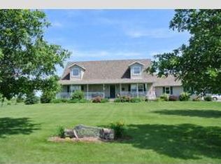 1877 Cedar Muscatine Rd, Wilton, IA 52778