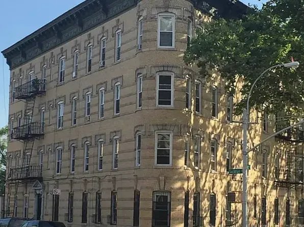 10 Sackman Street image 1 of 1