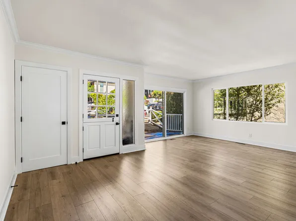 516 Iris Ave, Corona Del Mar, CA 92625