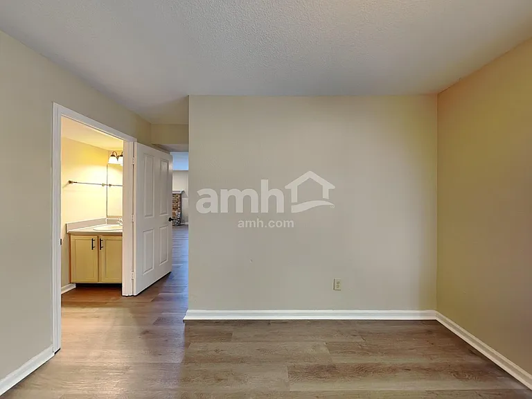 5978 White Birch Dr — Photo 6