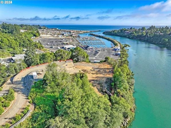 0 S Bank Chetco Underpas, Brookings, OR 97415