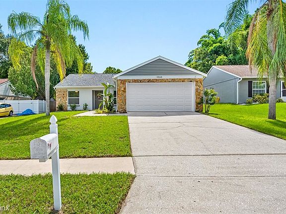 3rd image of 2868R Wesleyan Dr
