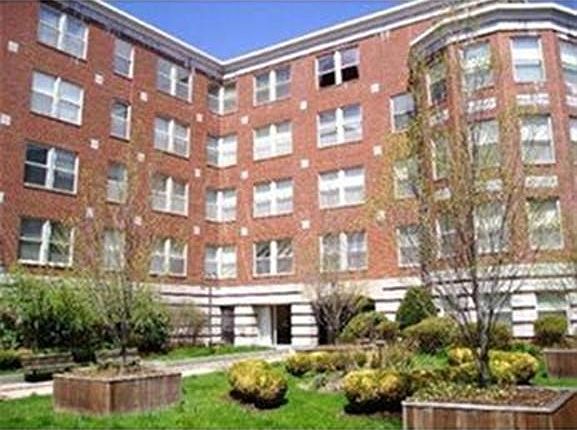 2nd image of 25 Marion St APT 27