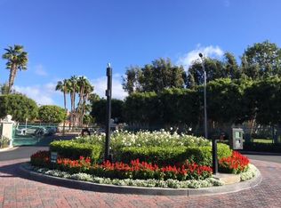 442 Villa Point Dr, Newport Beach, CA 92660