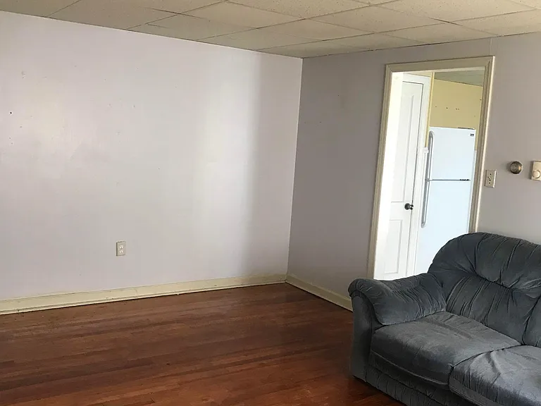 2835 S Broad St #2 — Photo 3