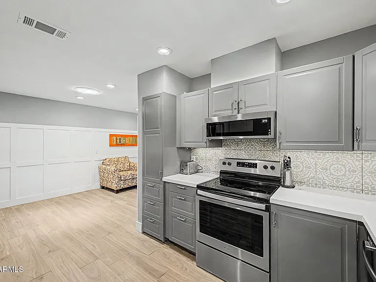 139 E Heather Ave — Photo 12