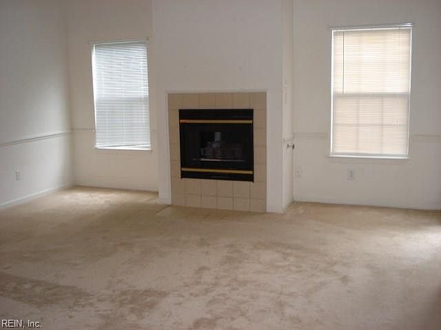 2nd image of 114 Foundry Ct