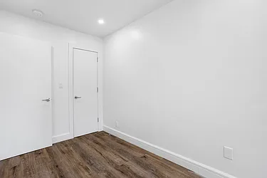 Rented by Safdie Realty Group