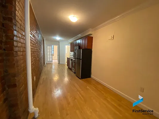 Rented by FirstService Realty (legacy) | media 8