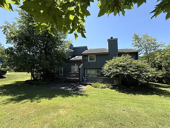 2nd image of 2605 Laguna Dr