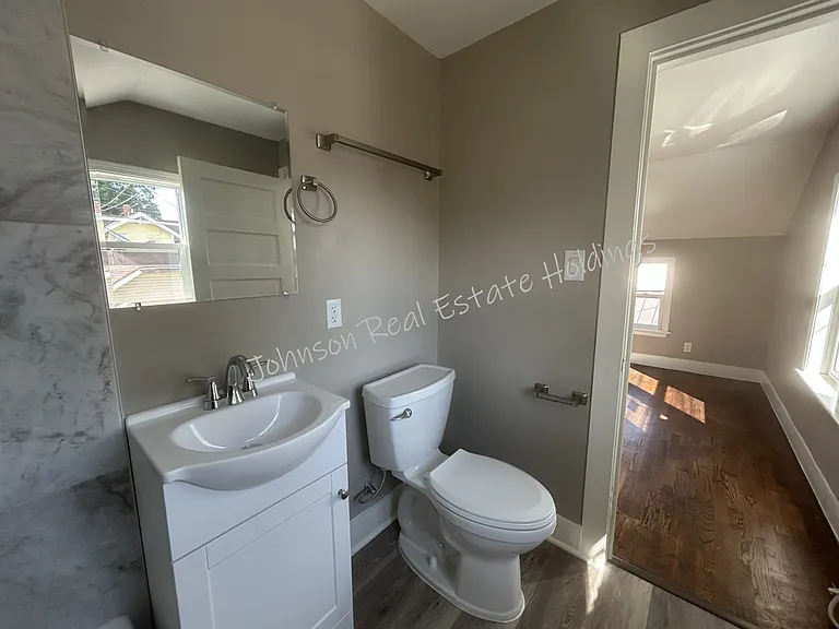 212 1/2 S Wyandotte Ave #212-1/2 — Photo 12