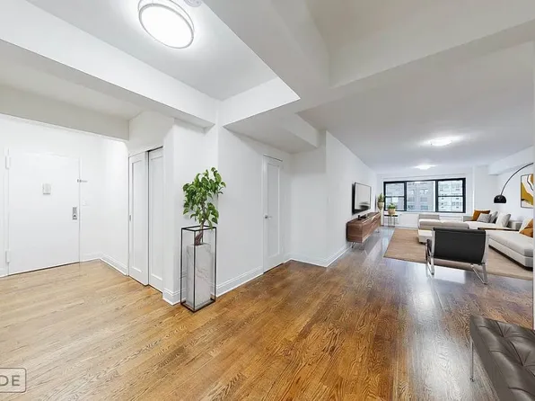 157 East 57th Street image 1 of 17