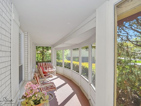 3rd image of 152 E Forest Ln #B