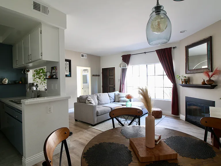 4475 Campus Ave #1 — Photo 6