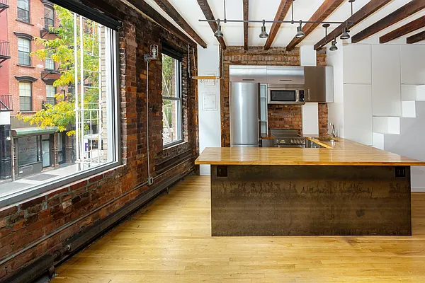 Rented by Brown Harris Stevens | media 9