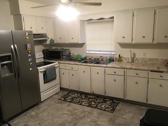 4th image of 10708 N Oklawaha Ave