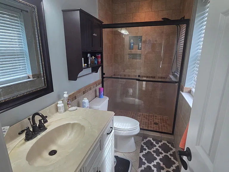 10100 Lake Shore Dr — Photo 6