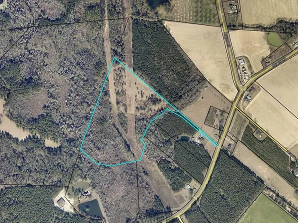 1351 Rogers Rd, Glennville, GA 30427