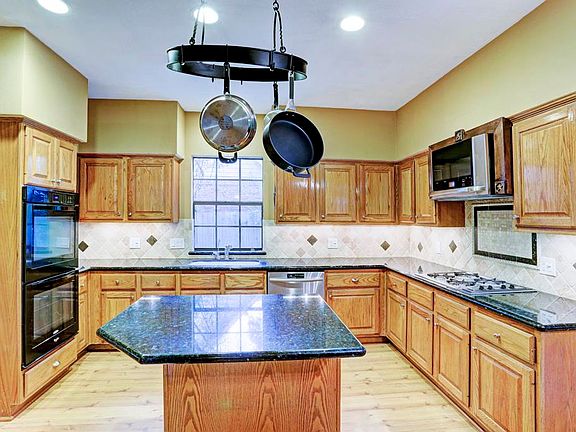 5th image of 4526 Echo Falls Dr