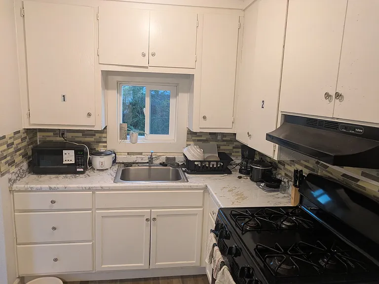2919 Ross Ave #B — Photo 5