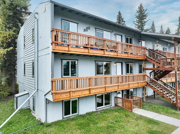 130 Vassar Cir APT 5, Fairbanks, AK 99709