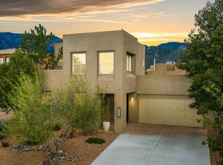 6204 Buffalo Hills Dr NE, Albuquerque, NM 87111