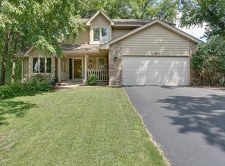 17326 Harding Ln, Lakeville, MN 55044