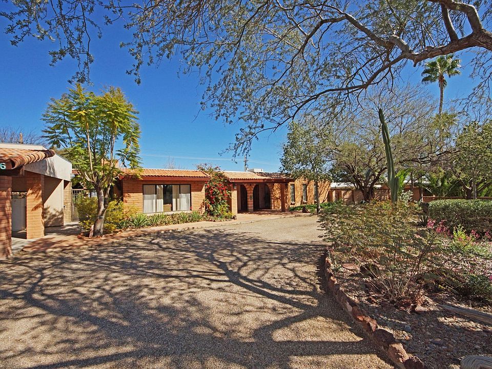 1st image of 1526 N Plaza De Lirios