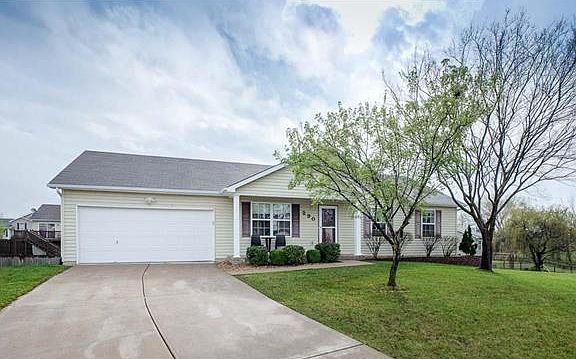 2nd image of 290 Glen Meadows Ct