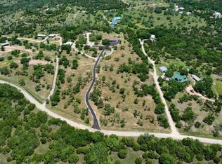 340 Middleton Rd, Spicewood, TX 78669