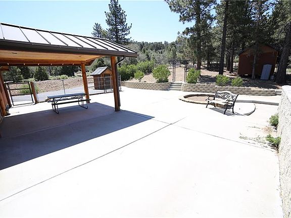 5th image of 2268 Mariposa Ln