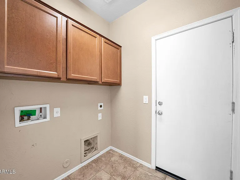 10281 W Carlota Ln — Photo 10