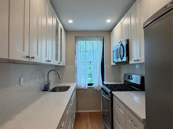 70-47A Park Drive E, Kew Garden Hills, NY 11367