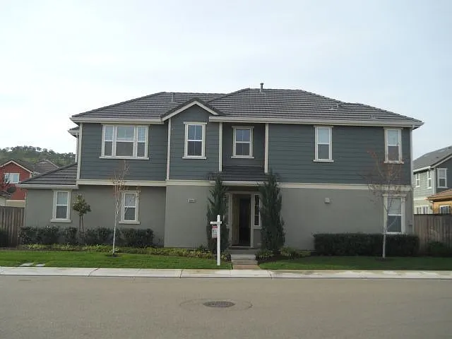 9384 Vintner Cir photo 1