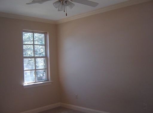 5th image of 6446 Memphis St