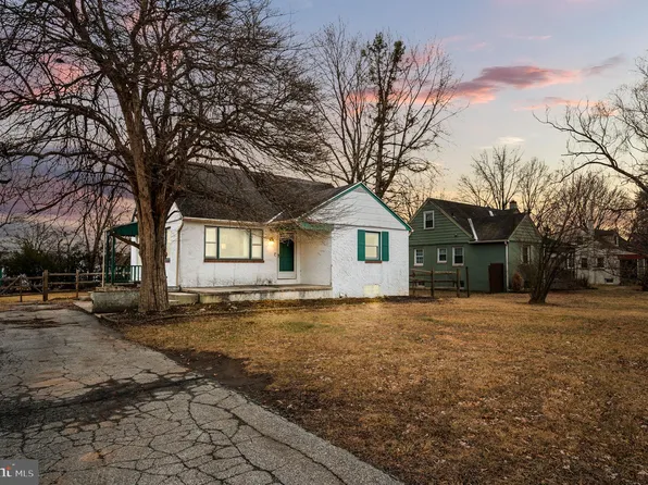 430 S Trooper Rd, Eagleville, PA 19403