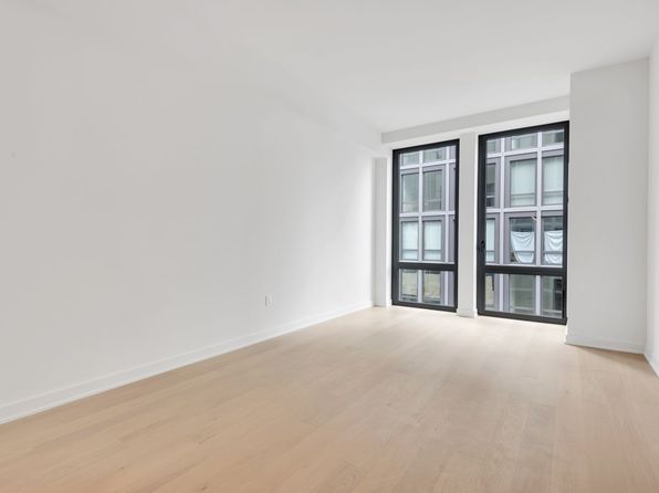 77 Charlton St APT S11G