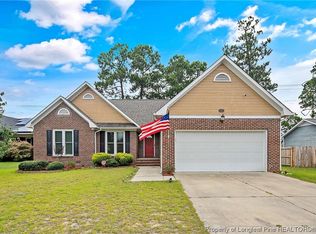 3522 Rittenour Dr, Hope Mills, NC 28348