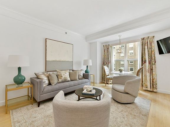 2nd image of 300 Boylston St Unit 710