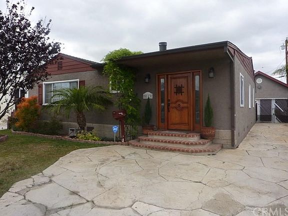 3rd image of 5113 W 130th St