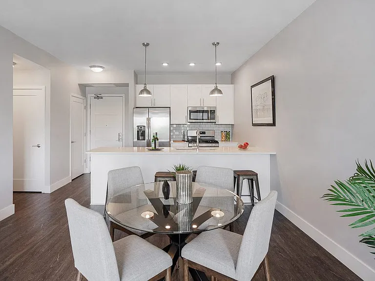 HIGHPOINT Barrington — Photo 15
