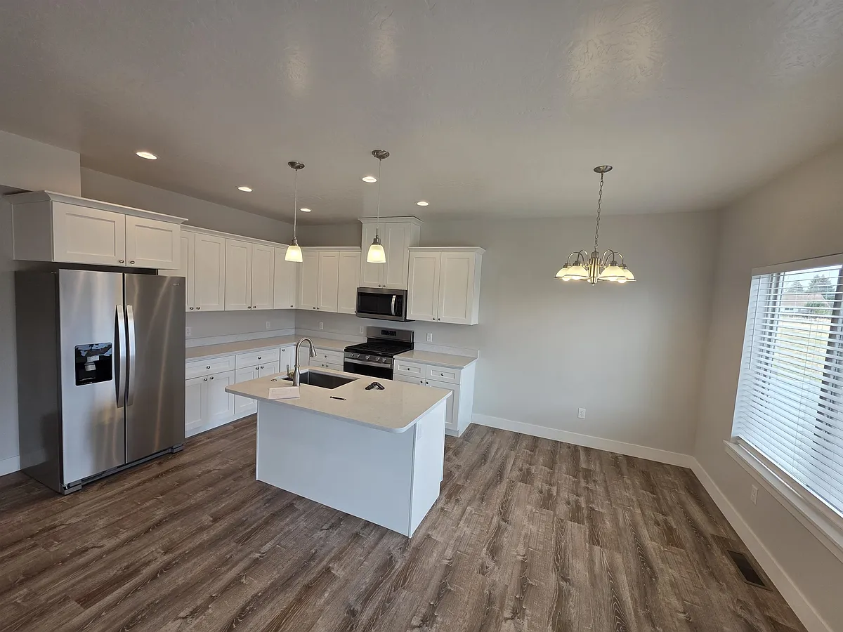 Building Photo - 2867 Legacy Ln