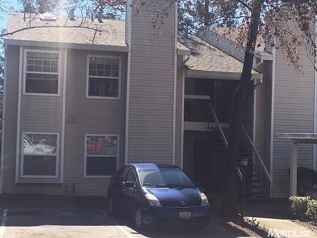 2nd image of 7100 Stella Ln Unit 4