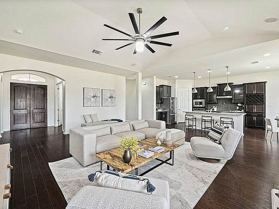 3rd image of 803 Wilson Ranch Pl