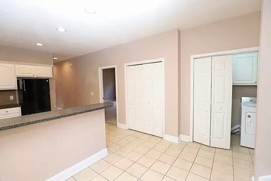 3192 Mayflower Ln — Photo 44