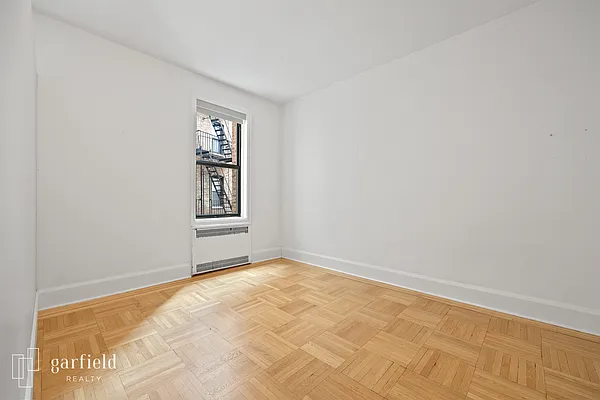 Rented by Garfield Realty  | media 13