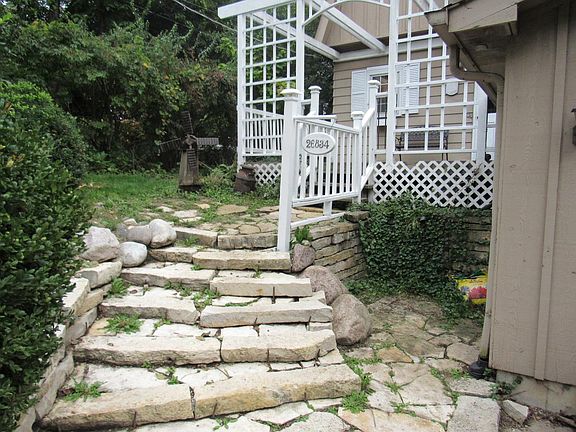 2nd image of 26834 W Longwood Dr