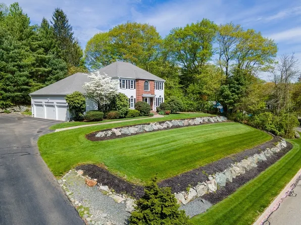 5 Warner Way, Canton, MA 02021